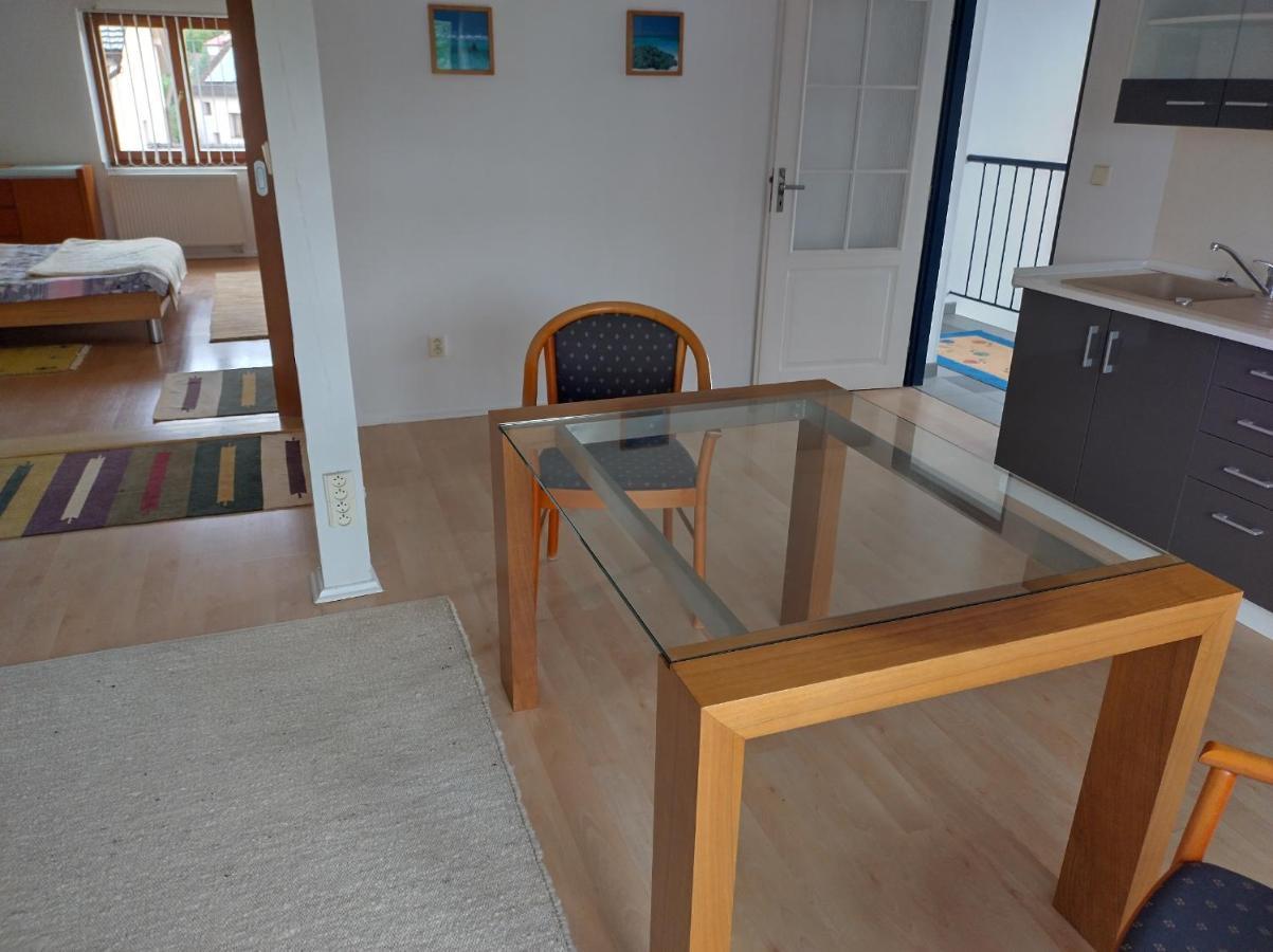Apartment1 Pilsen-Ujezd Екстериор снимка